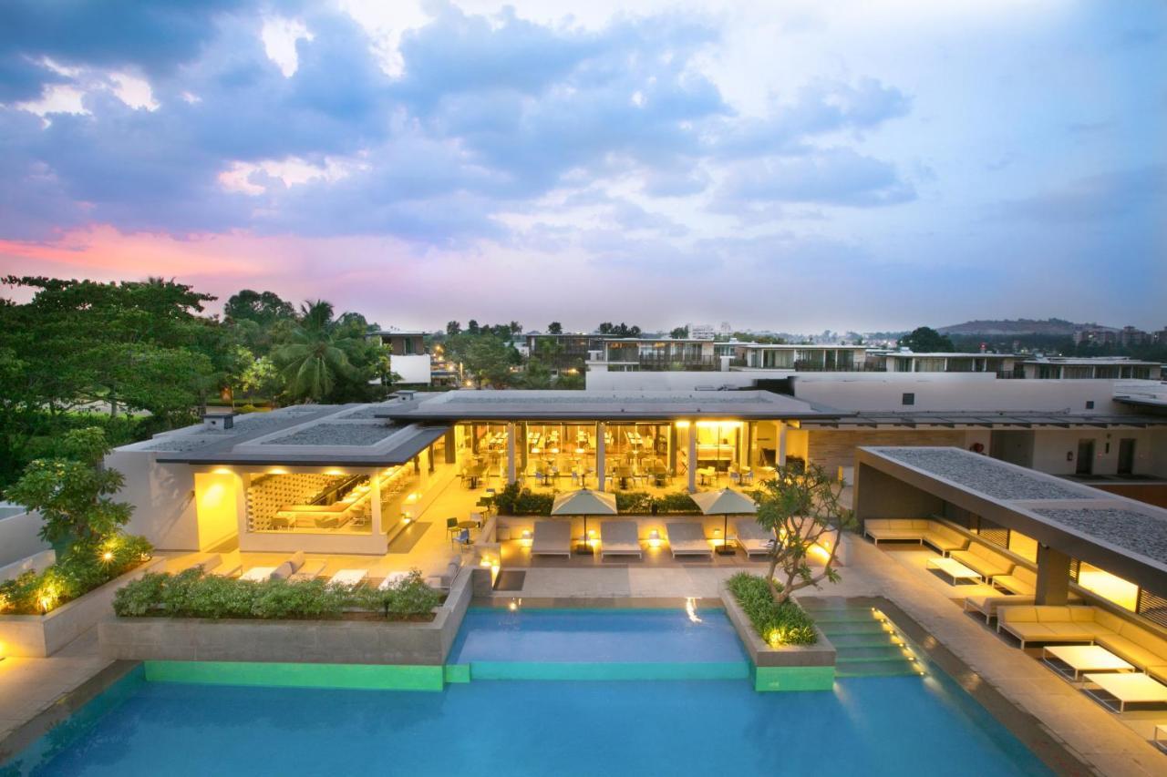 Blvd Club - Near Bengaluru Airport Hotel Settahalasūr Kültér fotó